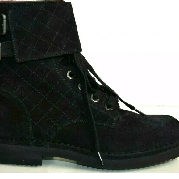 Chanel Paris 14B Blk suede moto quilt combat ankle boots black high top laces - Picture 11 of 12